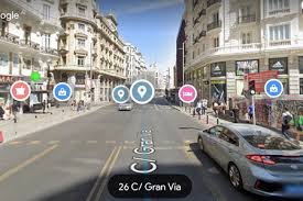 Calle con iconos de google street view